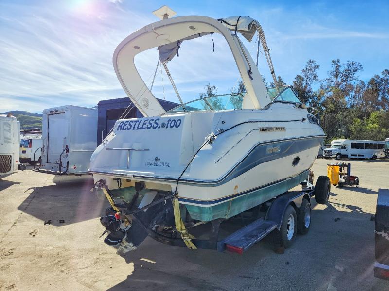1994 Regal 2565 Boat