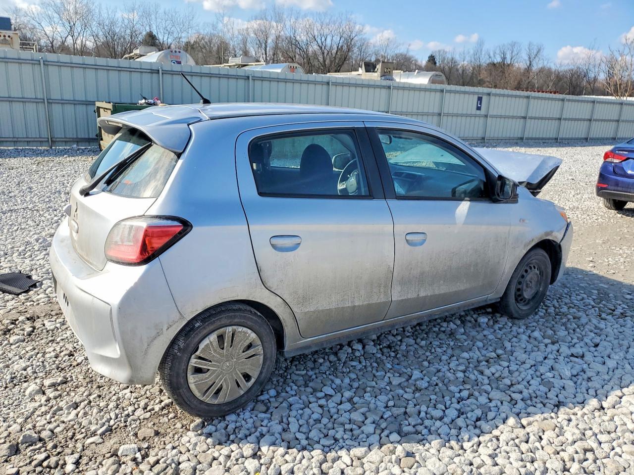 2021 Mitsubishi Mirage es