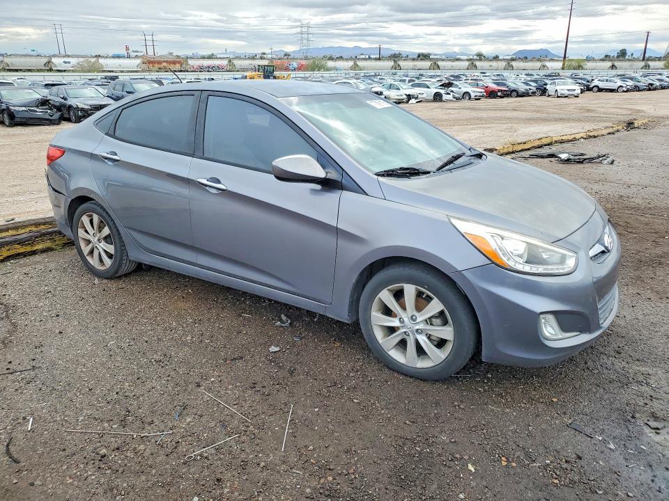 2014 Hyundai Accent gls