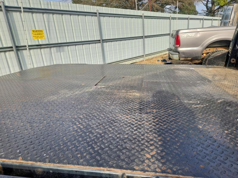 2011 Ford F350 Super Duty Flatbed Truck