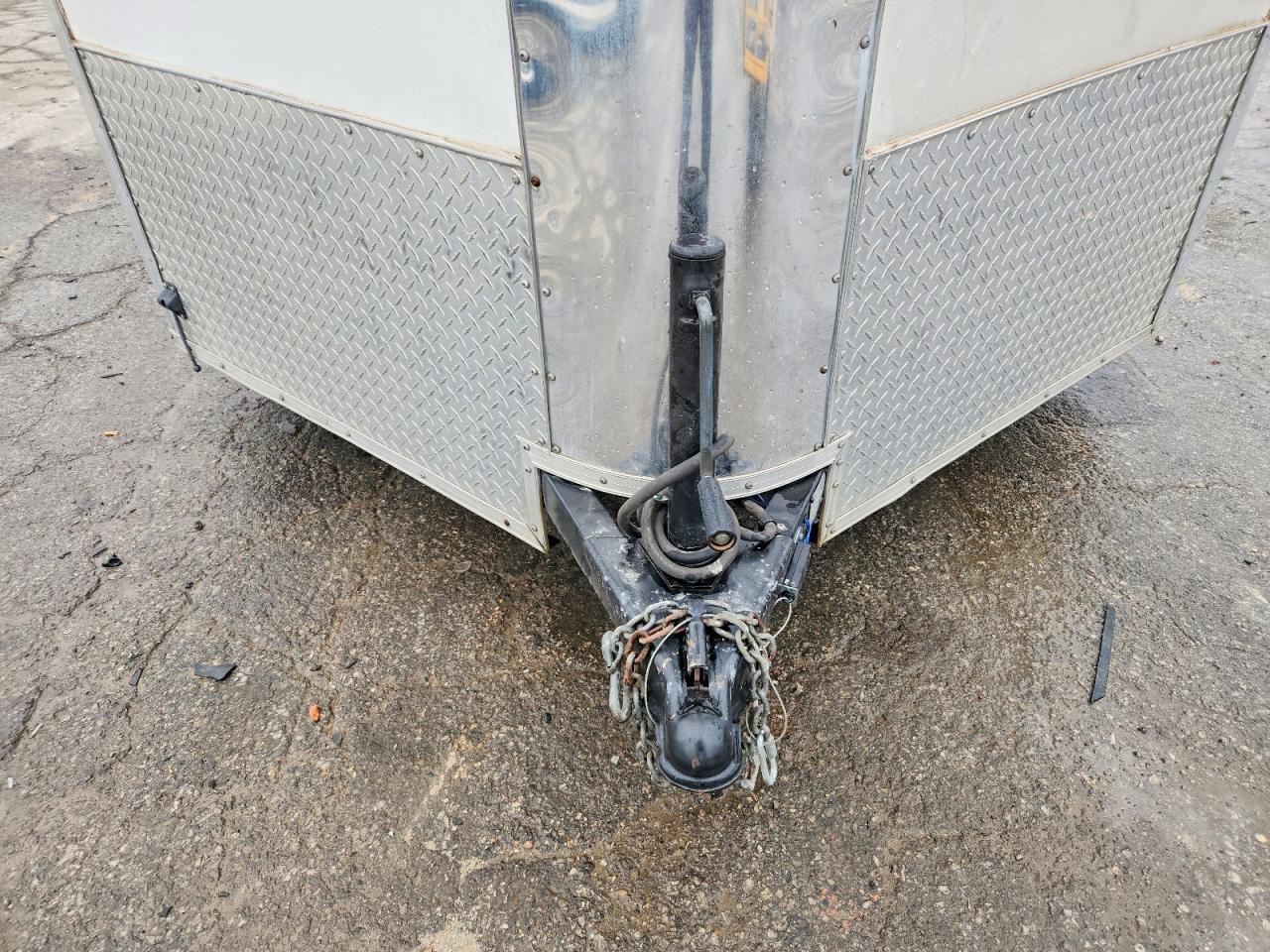 2005 Roadmaster Enclosed Cargo Trailer