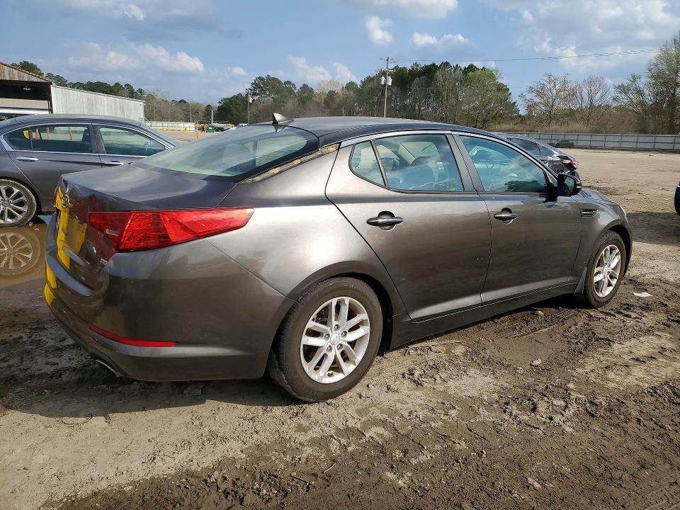 2012 KIA Optima lx