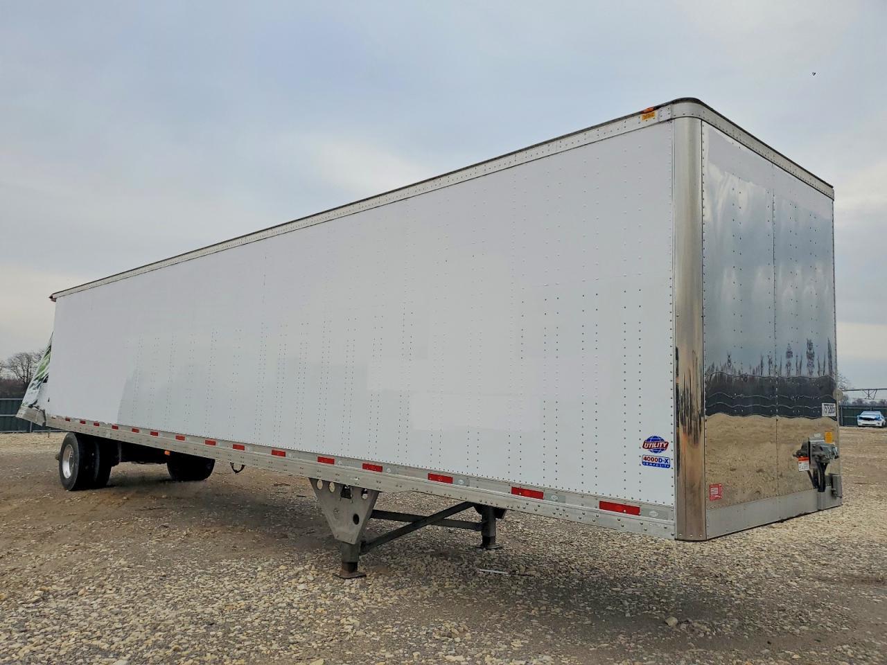 2019 Utility VS2DX DRY Van Trailer