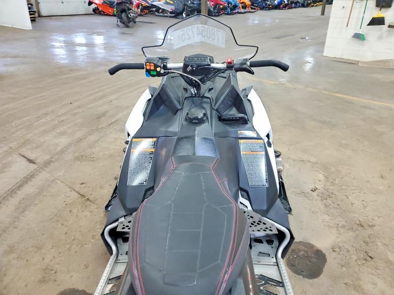 2015 Polaris 600 Rush Pro-s
