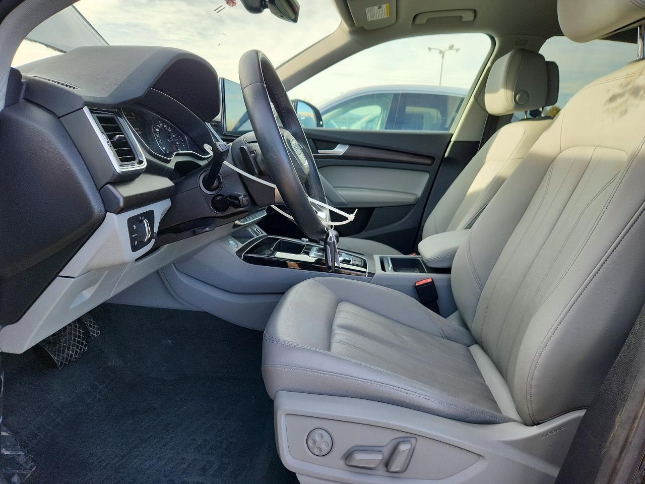2022 Audi Q5 Premium 45