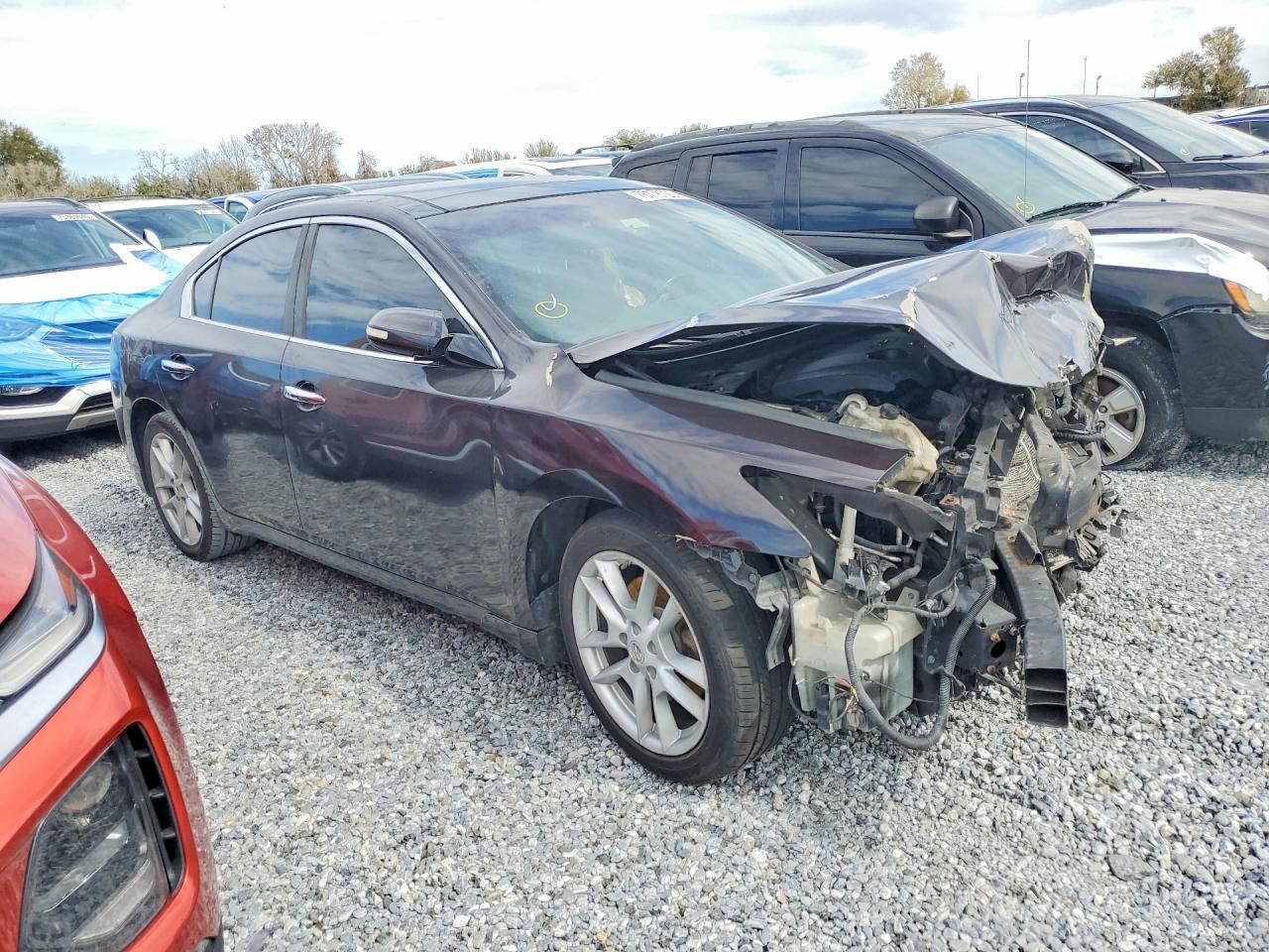 2010 Nissan Maxima 3.5 s