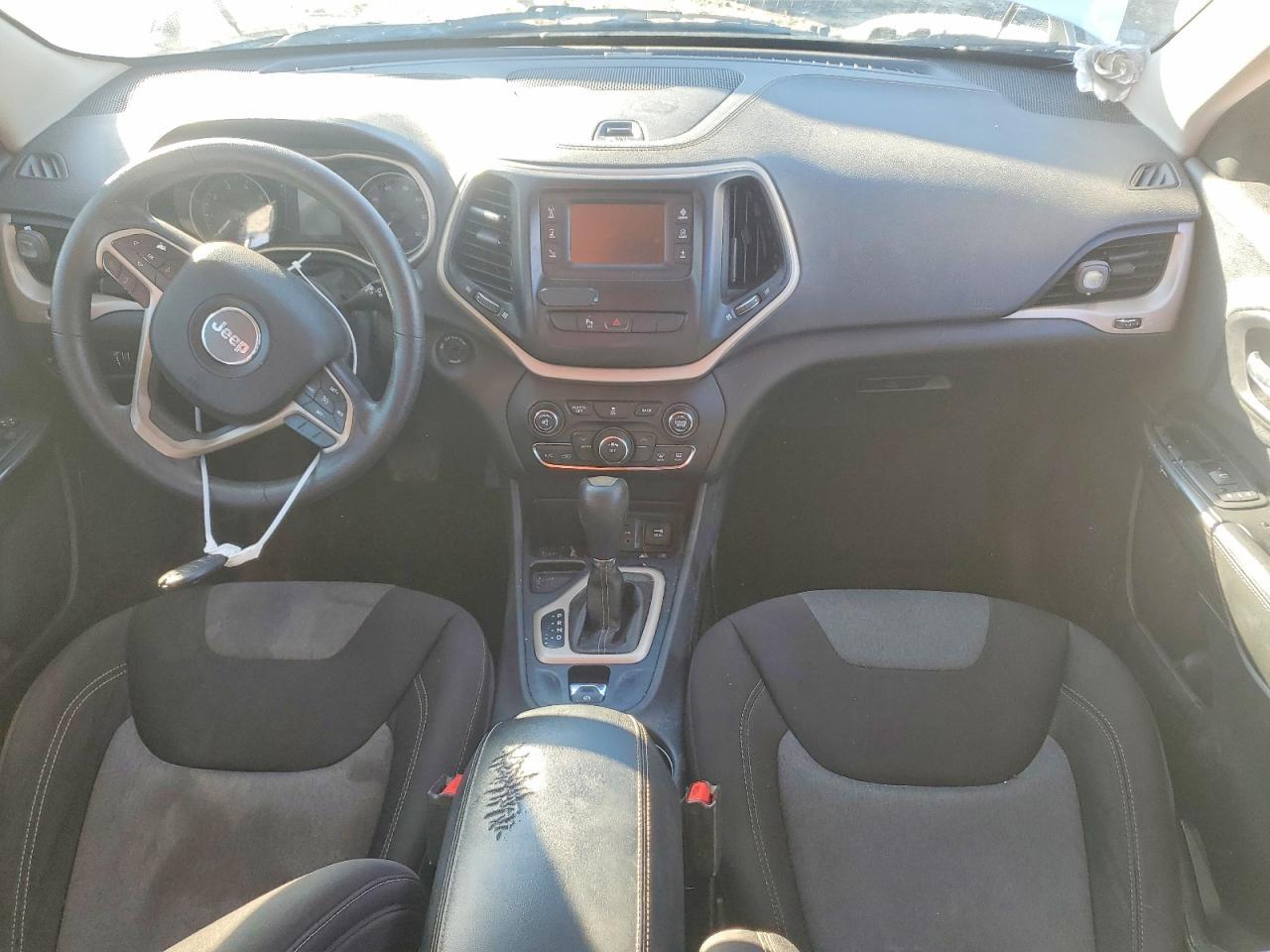 2014 Jeep Cherokee Sport