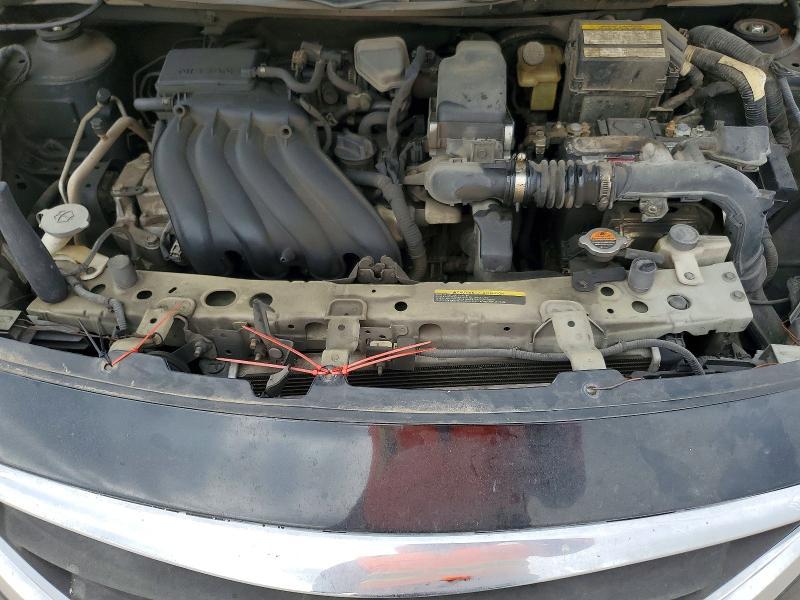 2015 Niss Versa s