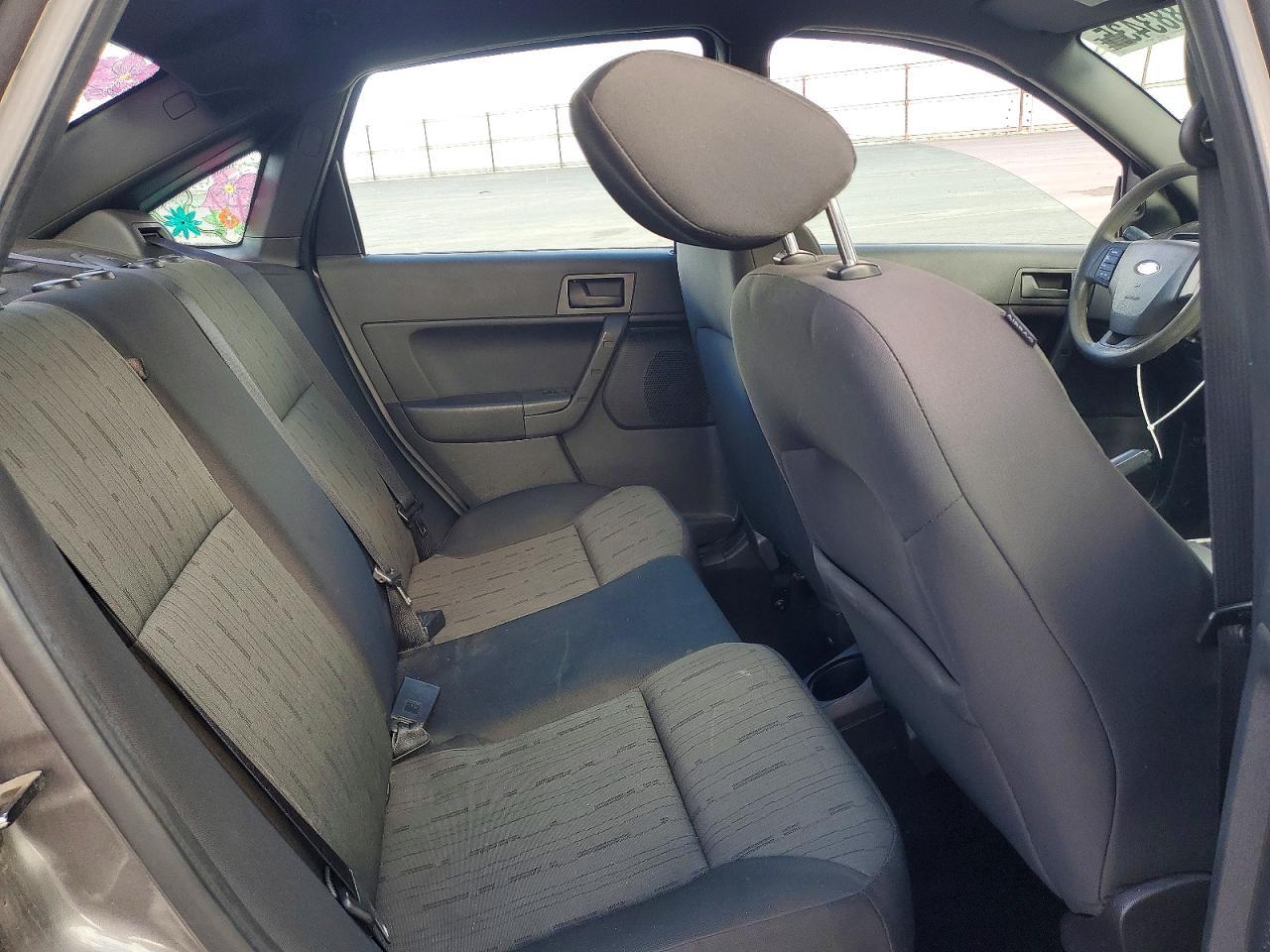2010 Ford Focus se
