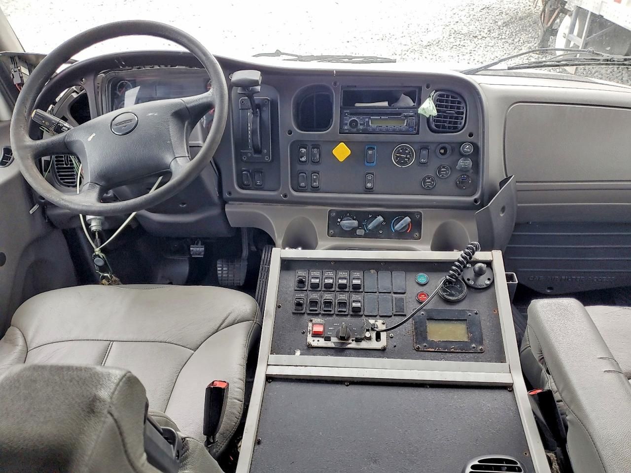 2017 Freigliner 2017 Freightliner Business Class M2 Ambulance