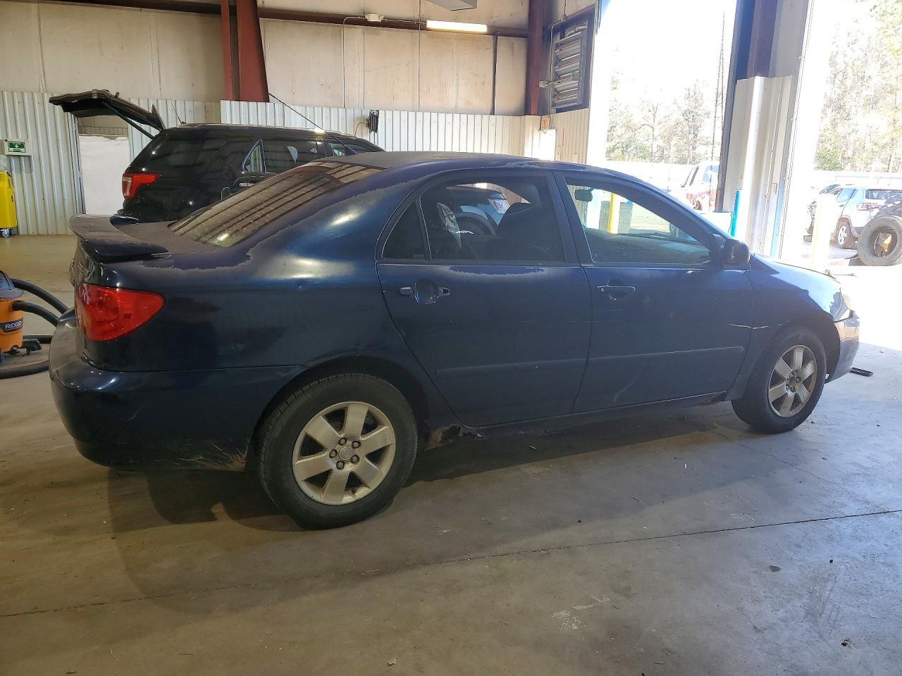 2004 Toyota Corolla ce