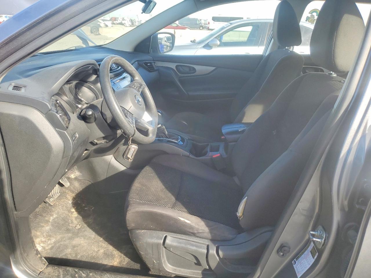 2018 Nissan Rogue Sport s