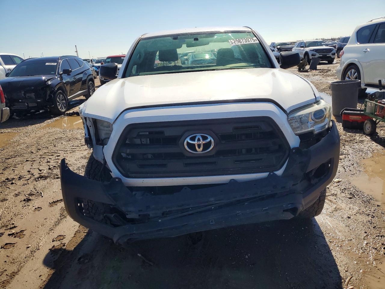 2017 Toyota Tacoma SR