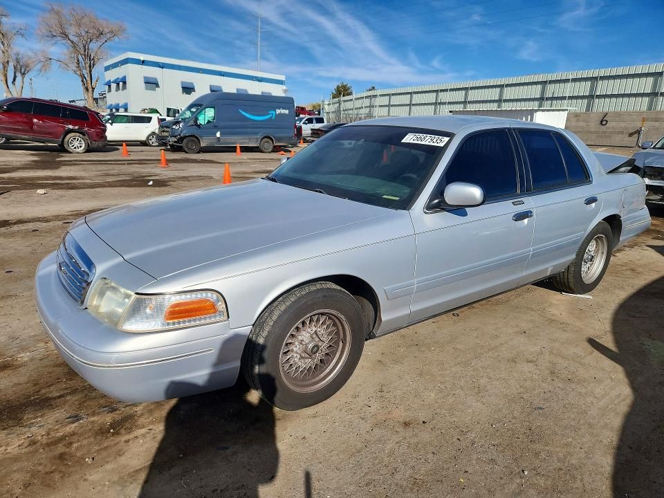 2001 Ford Crown Victoria lx