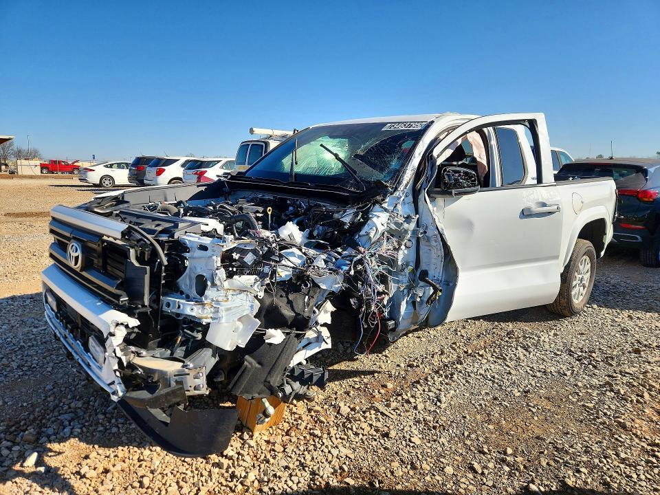 2024 Toyota Tacoma Xtracab