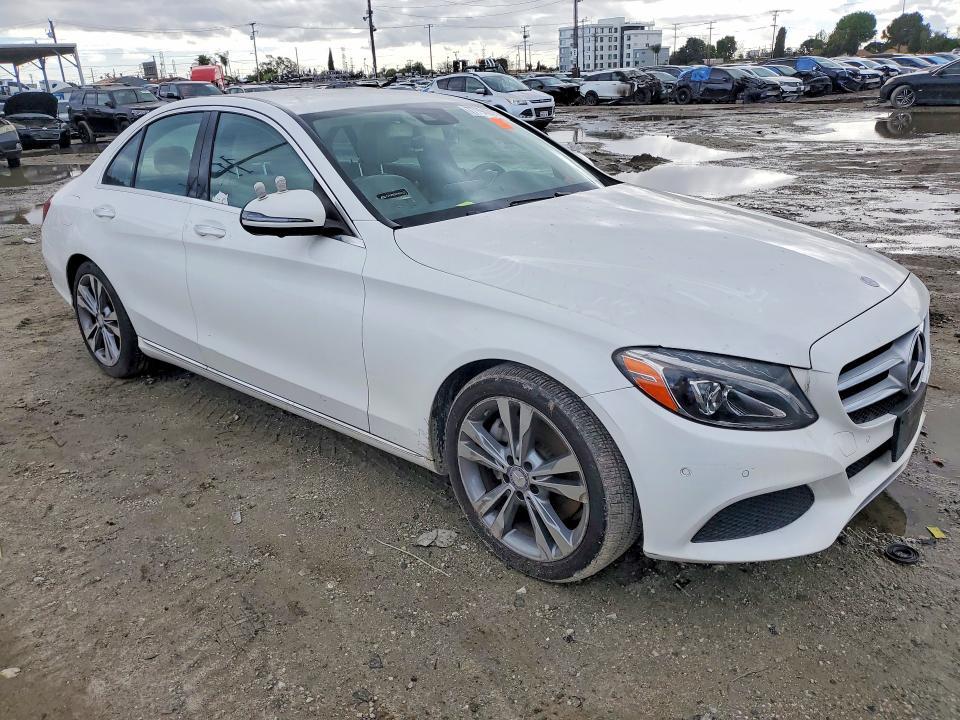 2017 Mercedes-Benz C300