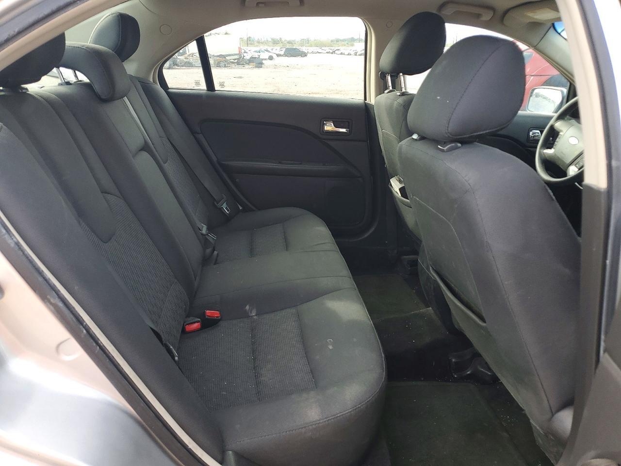 2011 Ford Fusion se