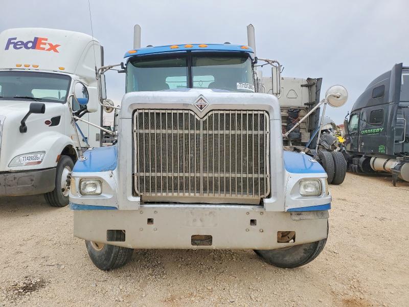2006 International L9327 Semi Truck