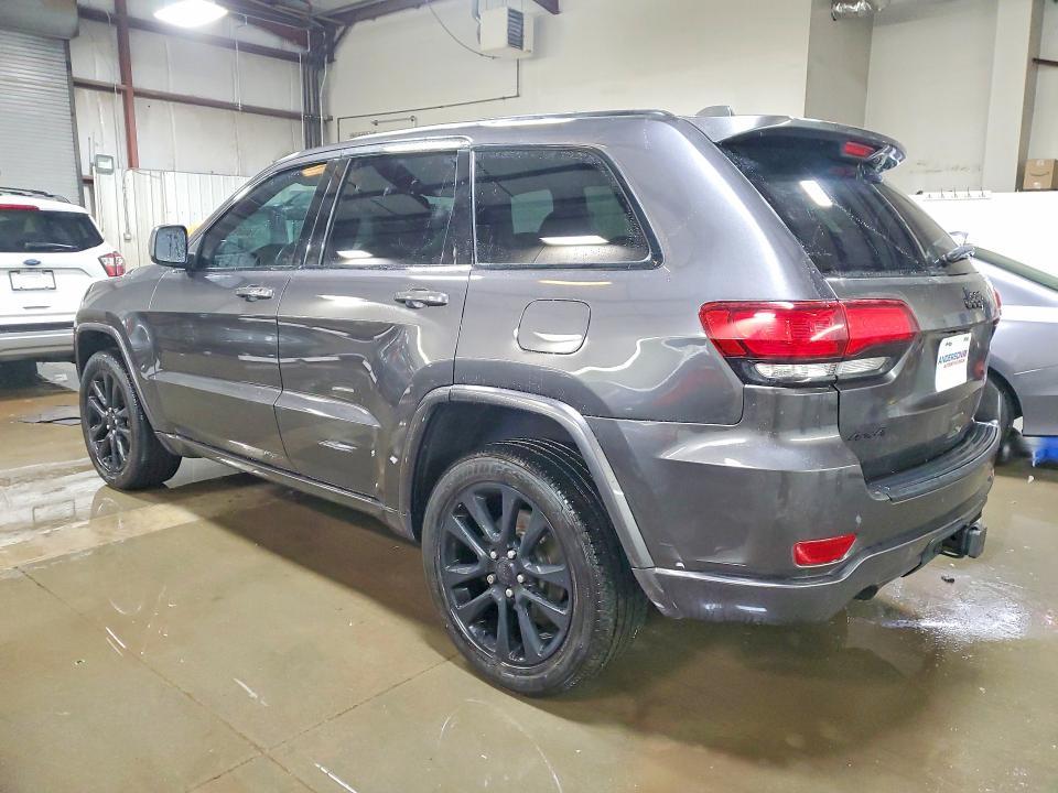 2019 Jeep Grand Cherokee Laredo