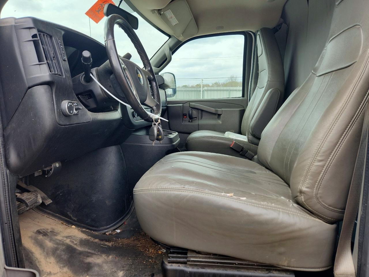 2017 Chevrolet Express G2500