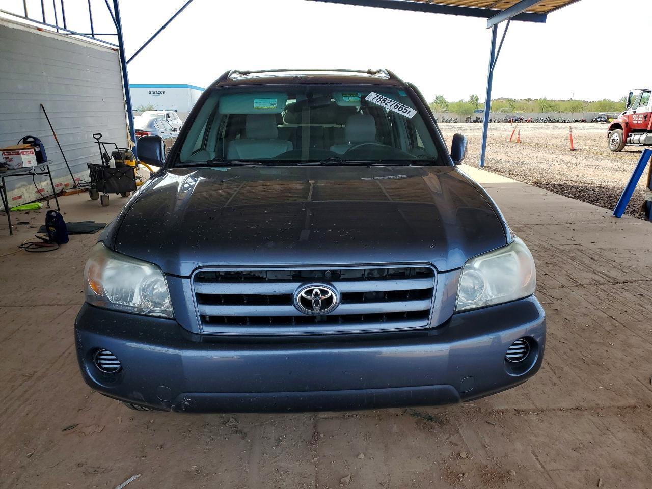 2006 Toyota Highlander Base