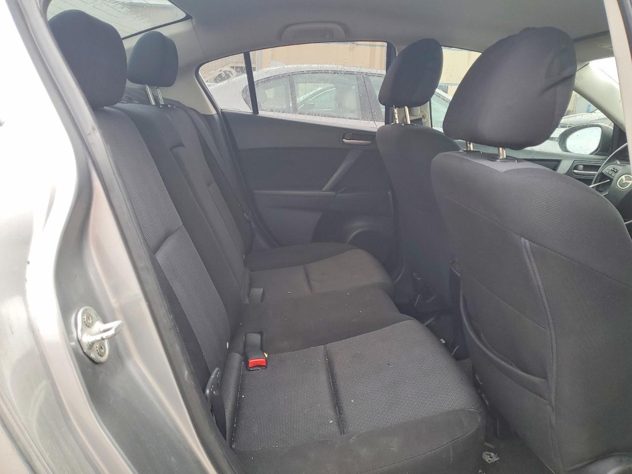 2010 Mazda 3 I