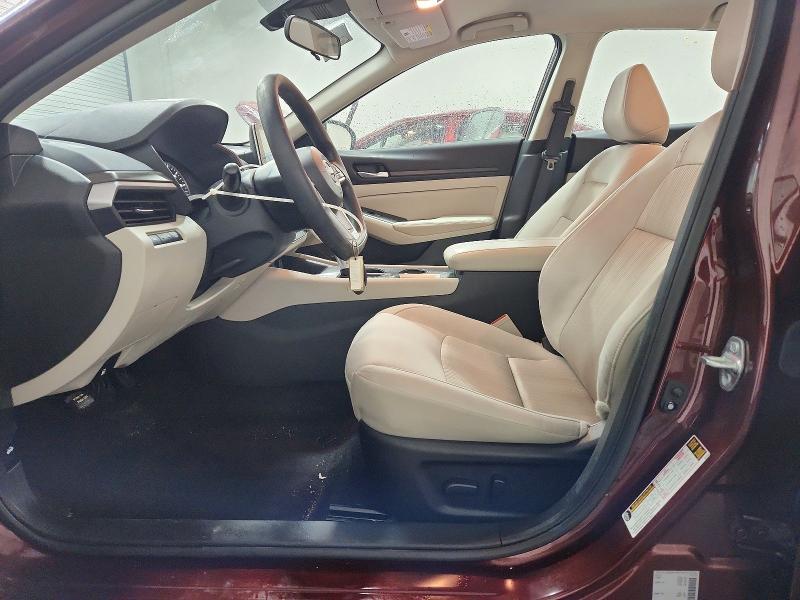 2025 Nissan Altima 2.5 sv
