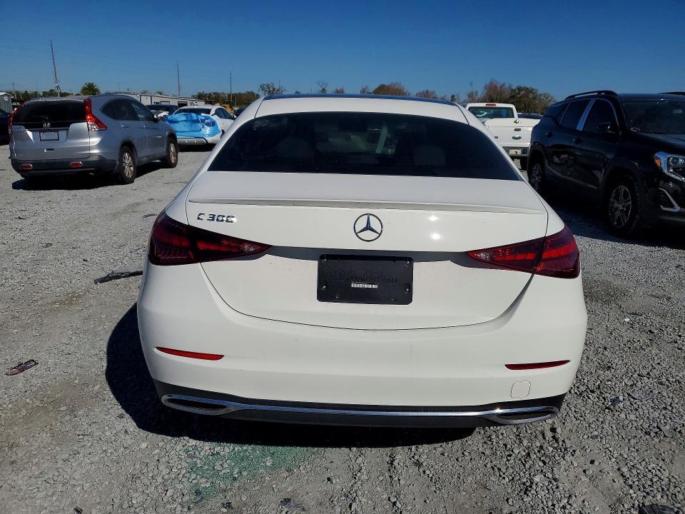 2022 Mercedes-Benz C300