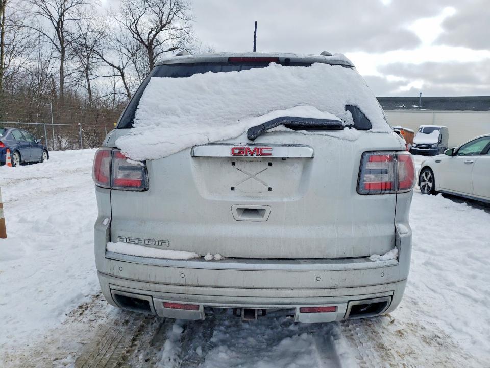 2016 GMC Acadia Denali