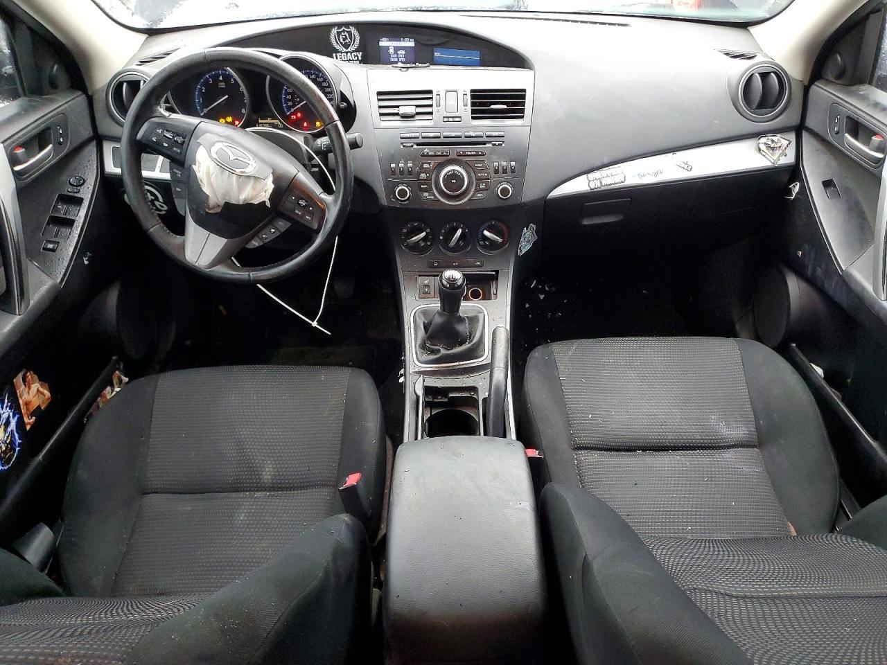 2013 Mazda 3 I