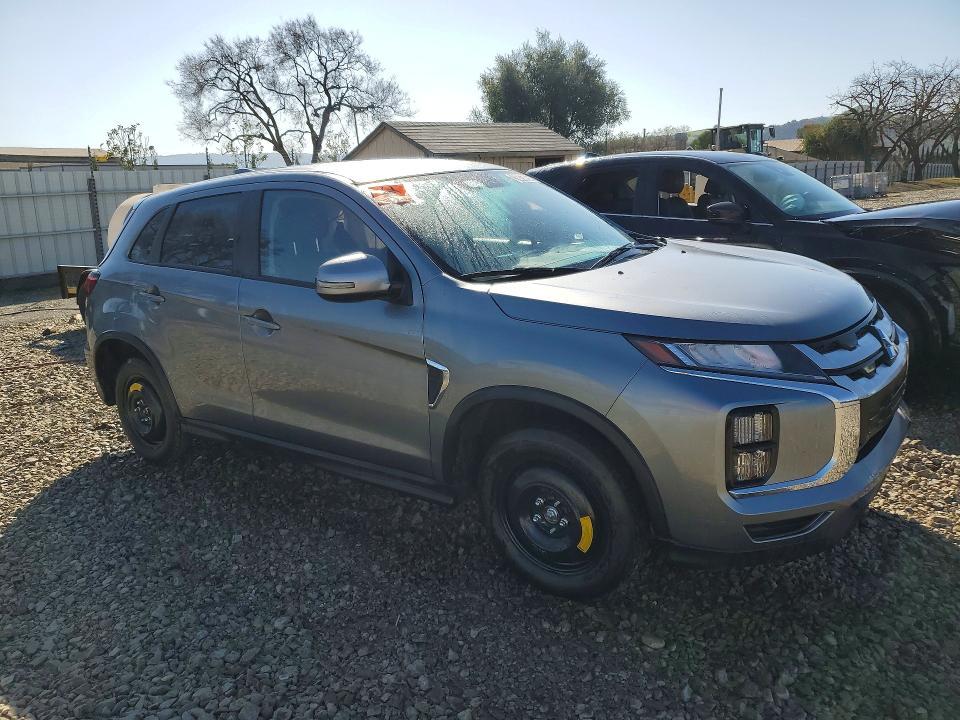 2025 Mitsubishi Outlander Sport s