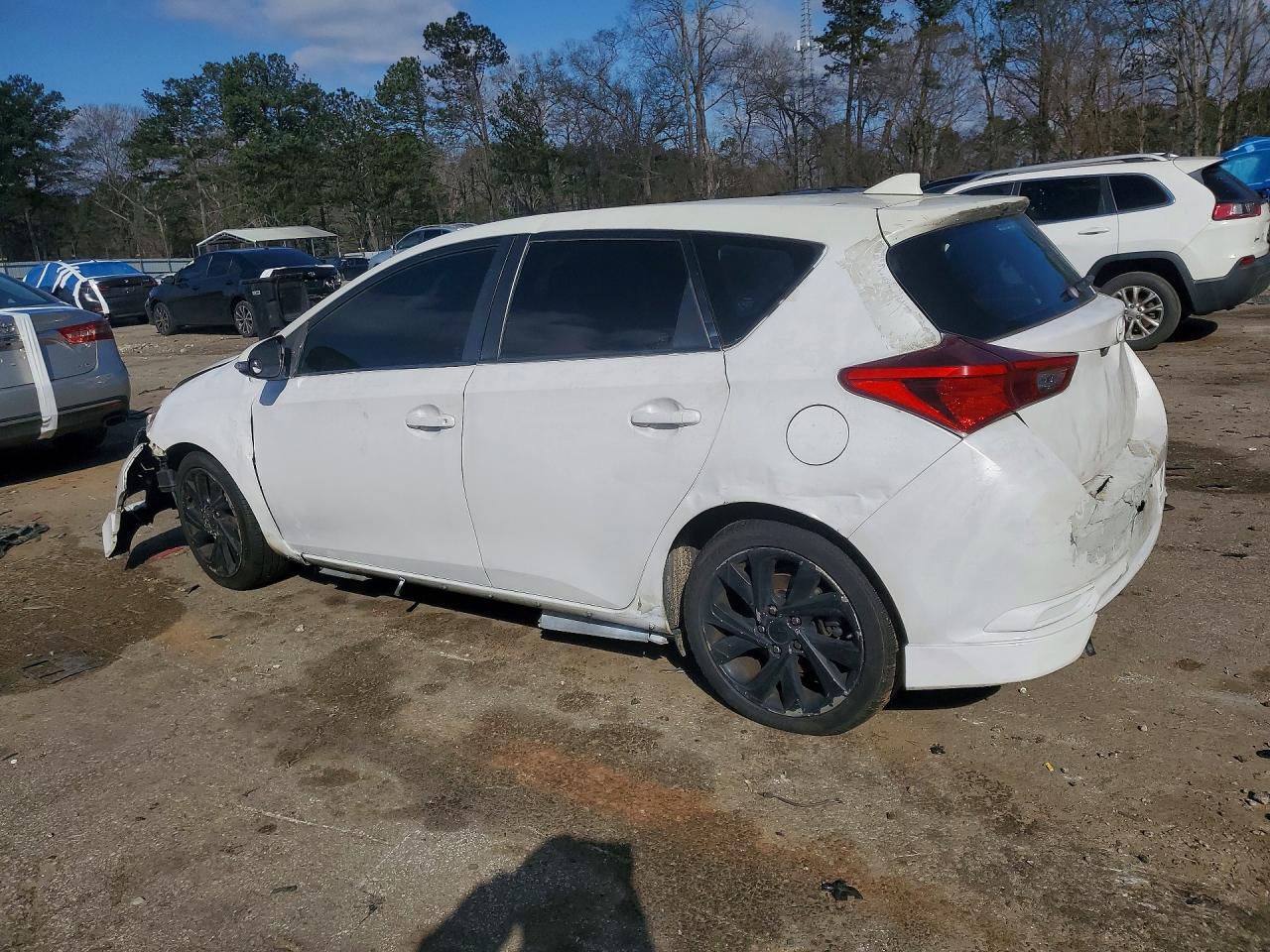 2016 Scion IM