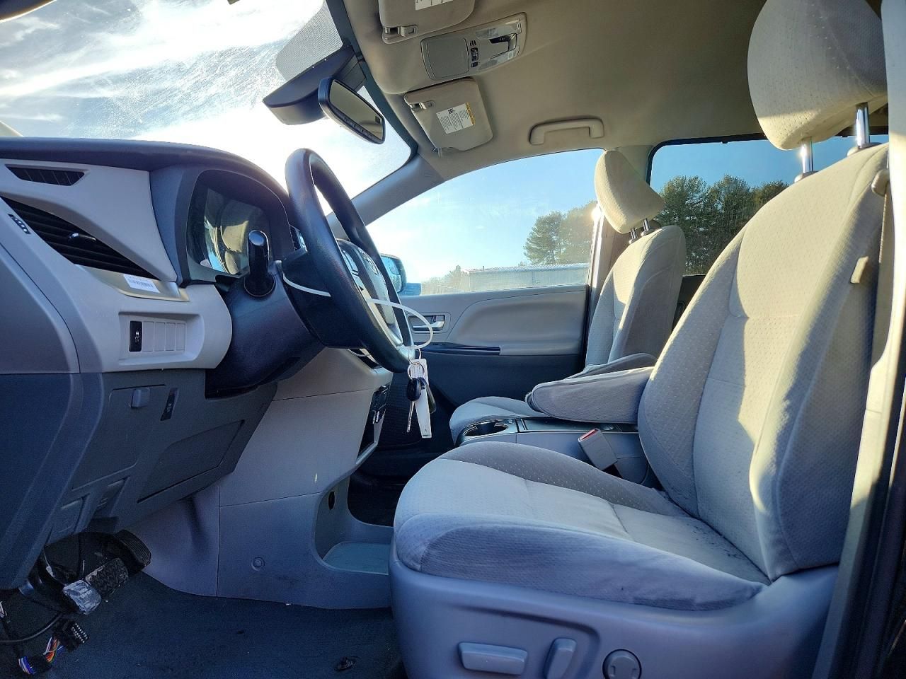 2020 Toyota Sienna le