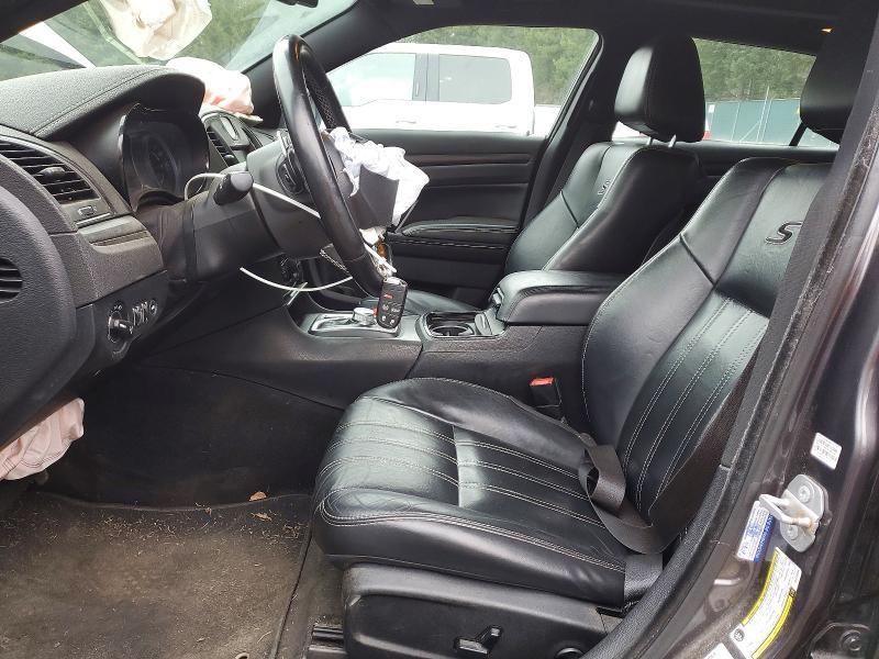 2016 Chrysler 300 s