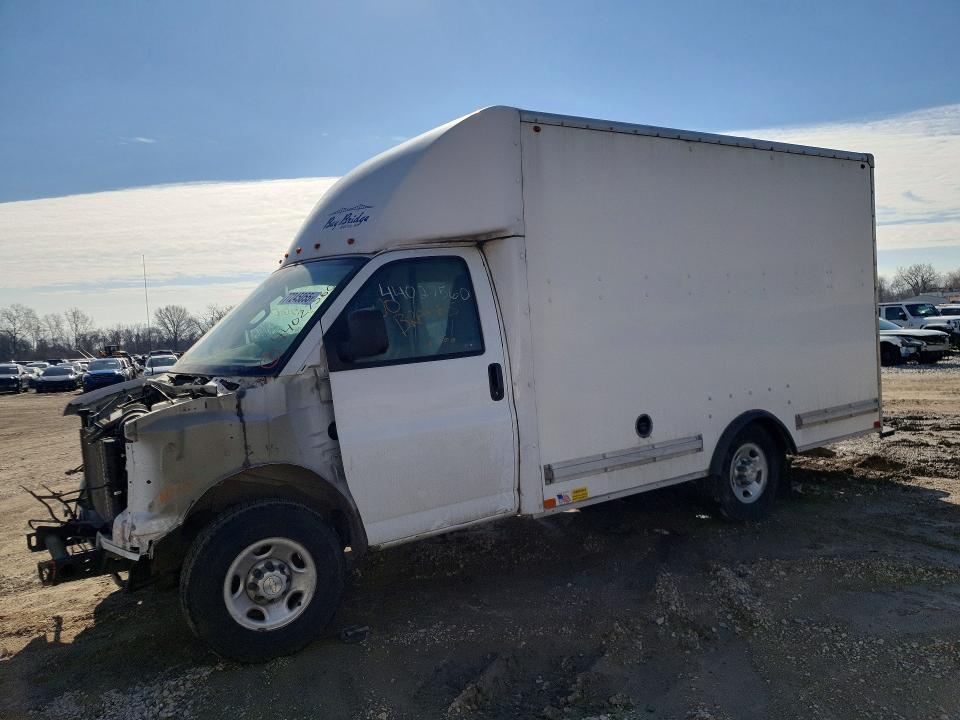 2020 Chevrolet Express Delivery Truck