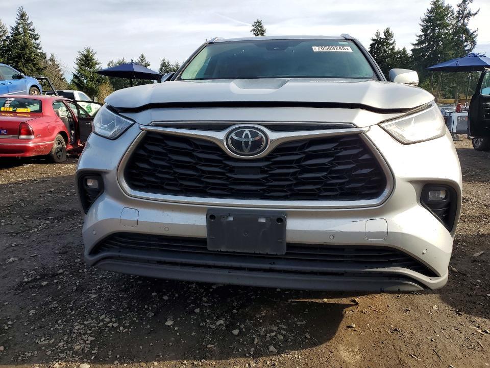 2021 Toyota Highlander Limited