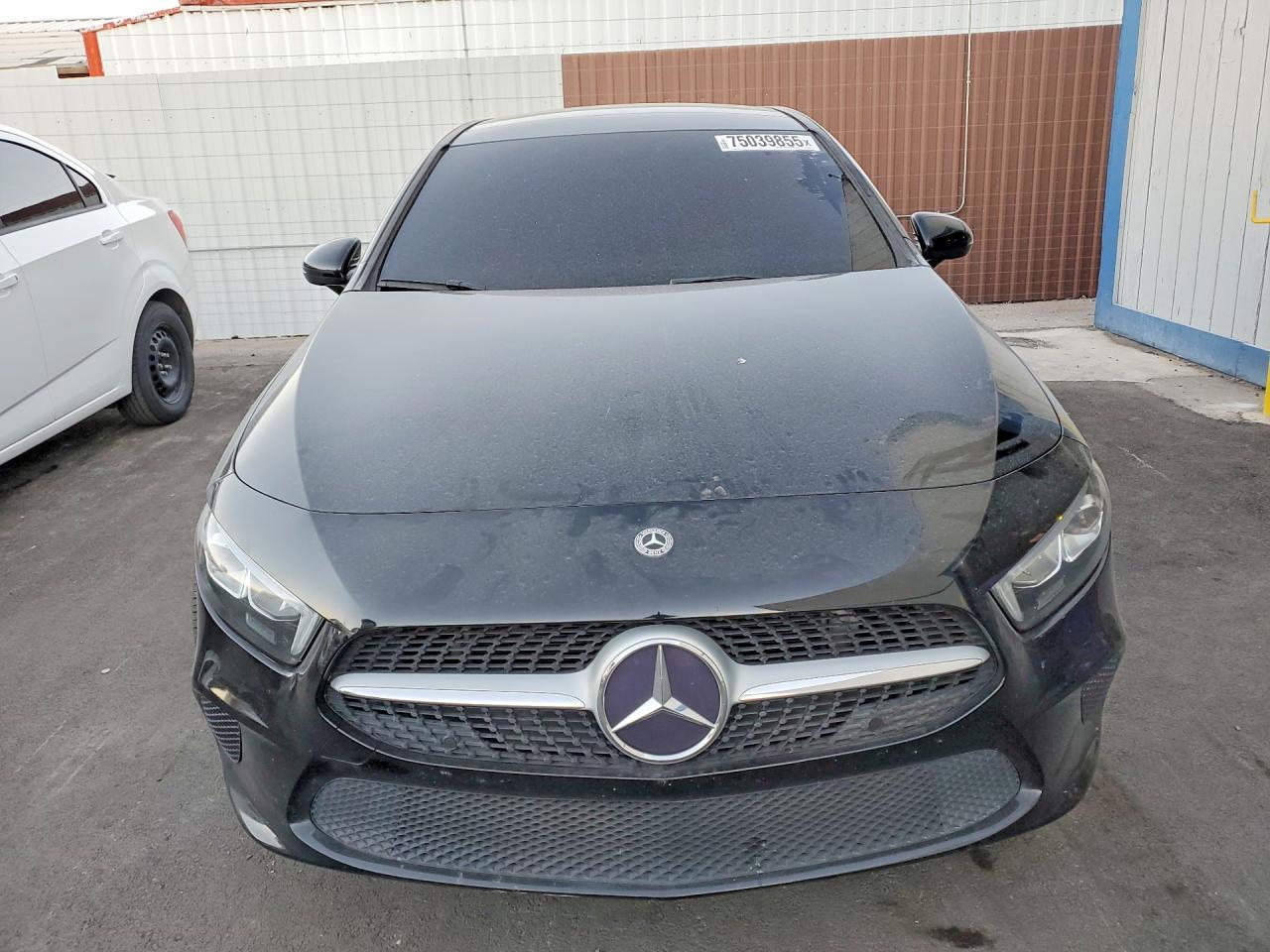 2020 Mercedes-Benz A 220