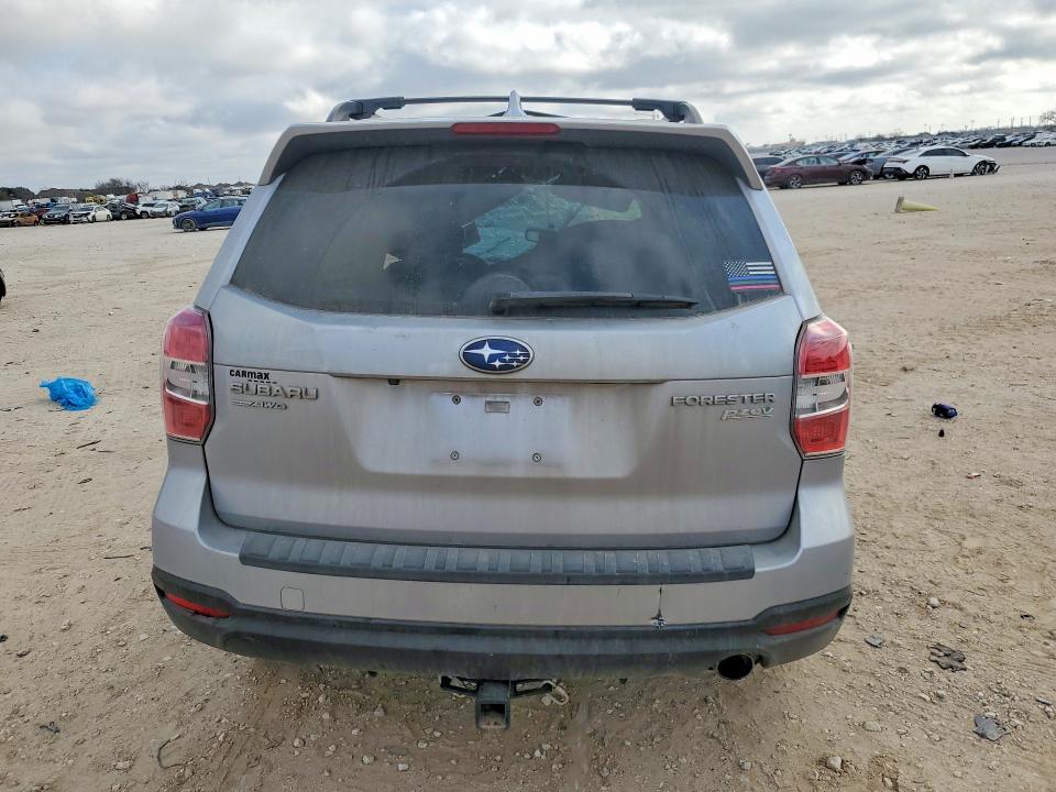 2016 Subaru Forester 2.5i Touring