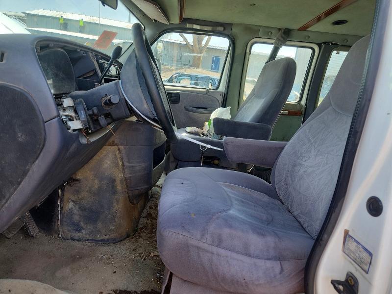 1999 Dodge Ram van B1500