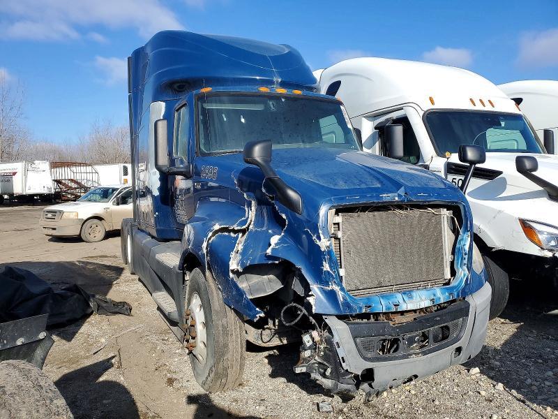 2018 International Lt625 Semi Truck