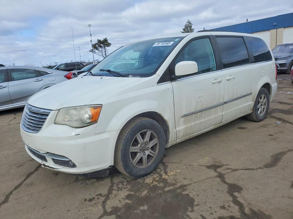 2012 Chrysler Town & Country Touring