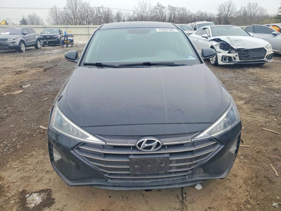 2019 Hyundai Elantra se
