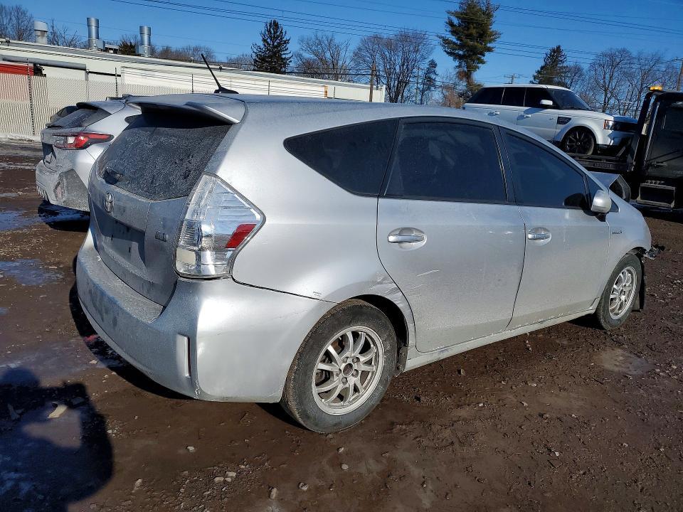 2013 Toyota Prius v