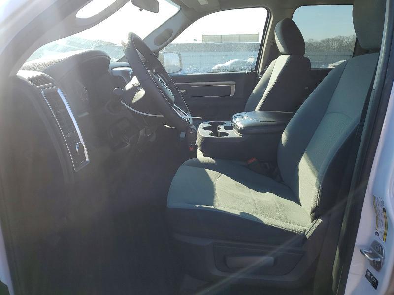 2024 Dodge Ram 1500 Classic slt