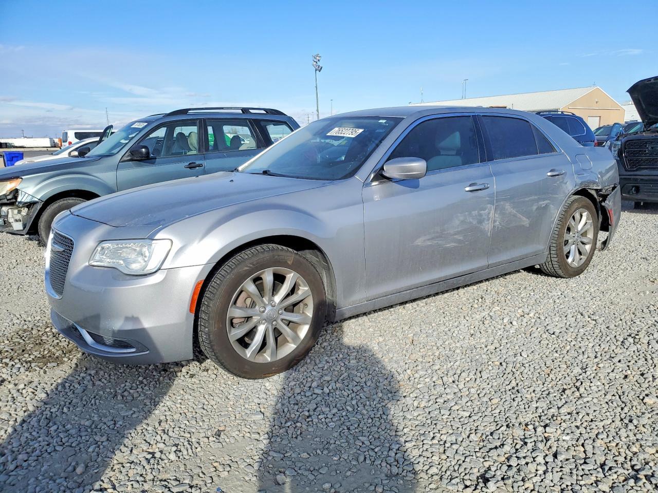 2017 Chrysler 300 Limited