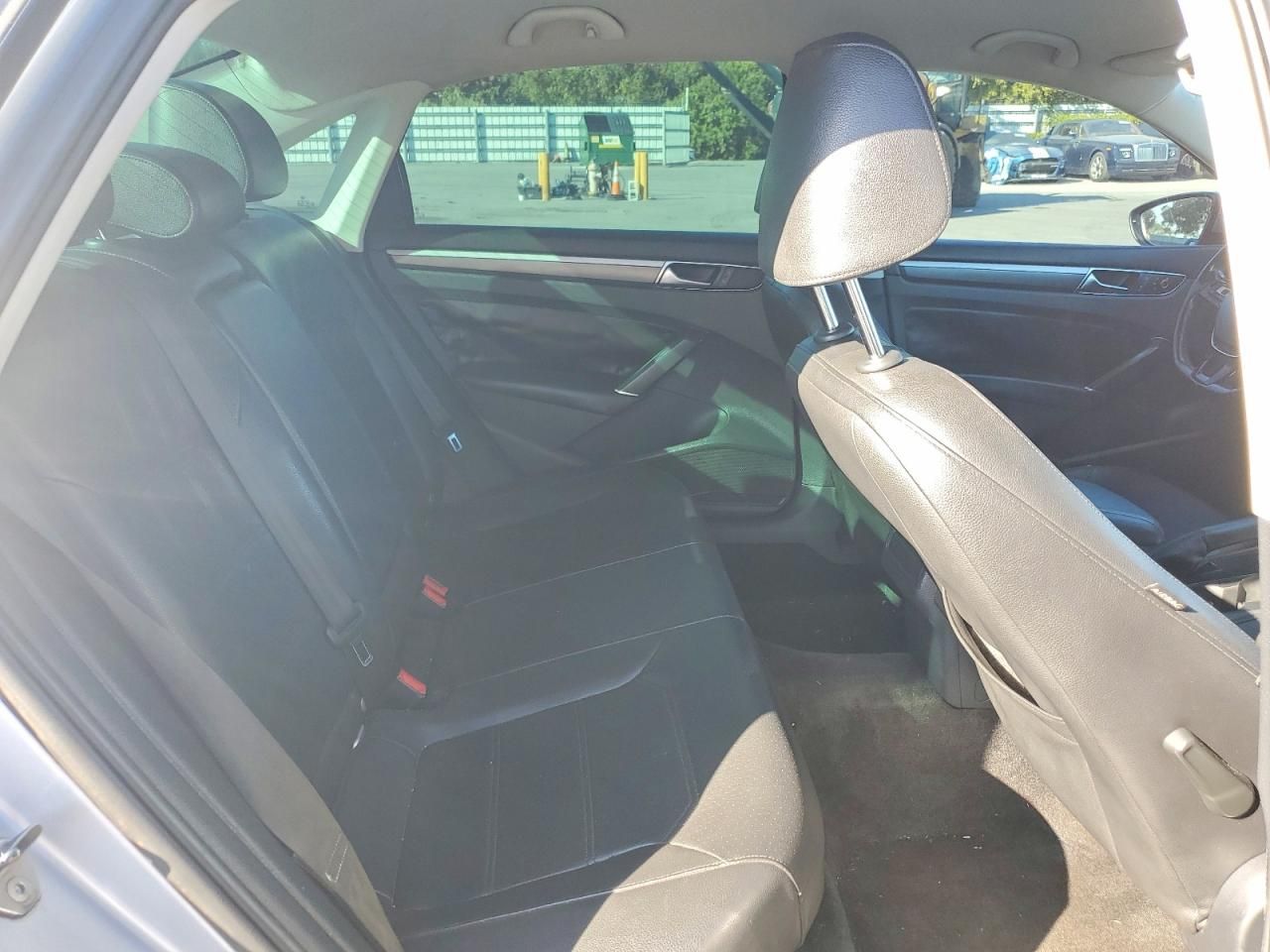 2017 Volkswagen Passat R-line