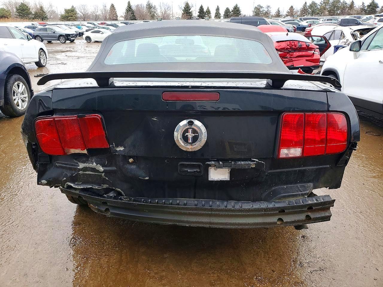 2006 Ford Mustang