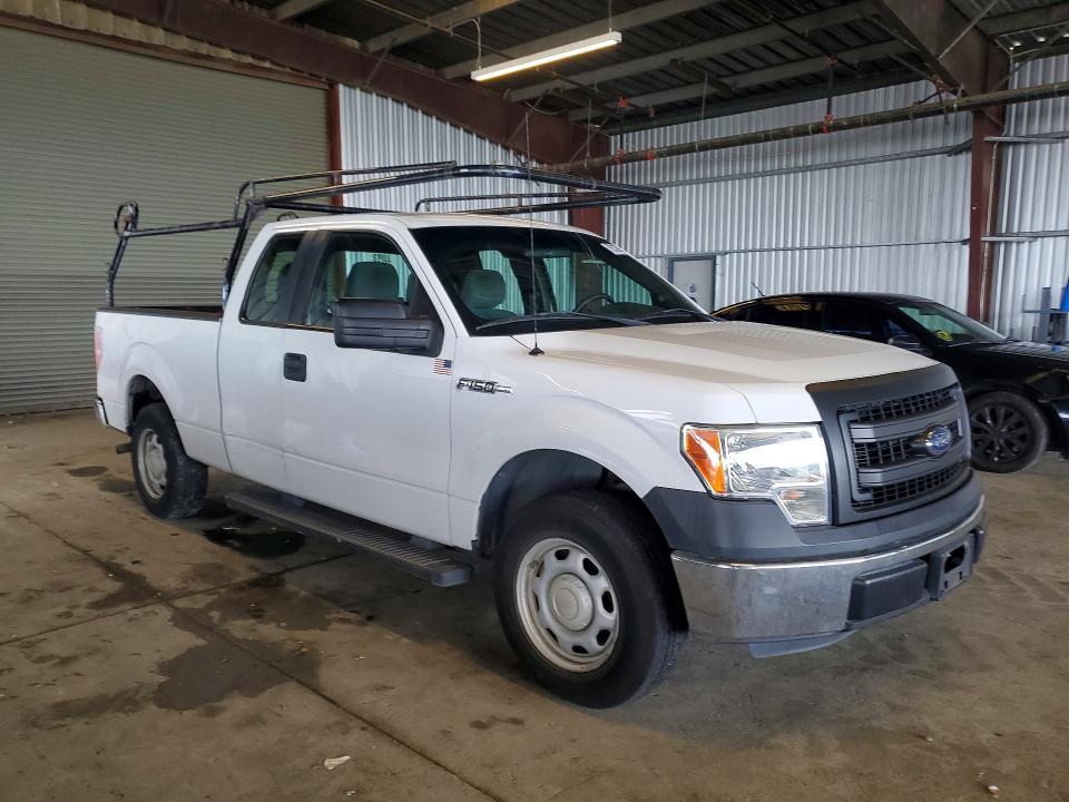 2014 Ford F150 Super cab