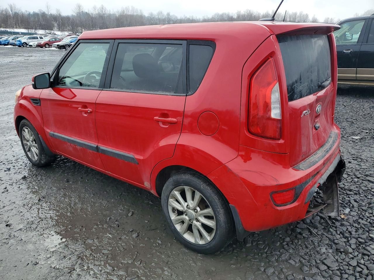 2013 KIA Soul +