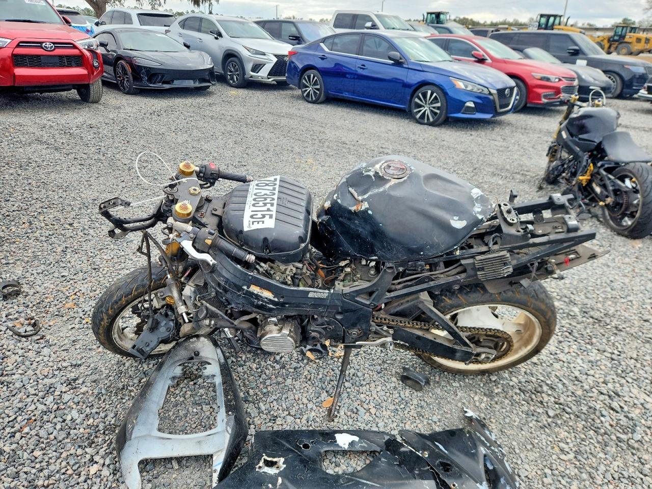 2004 Suzi GSX-R1000